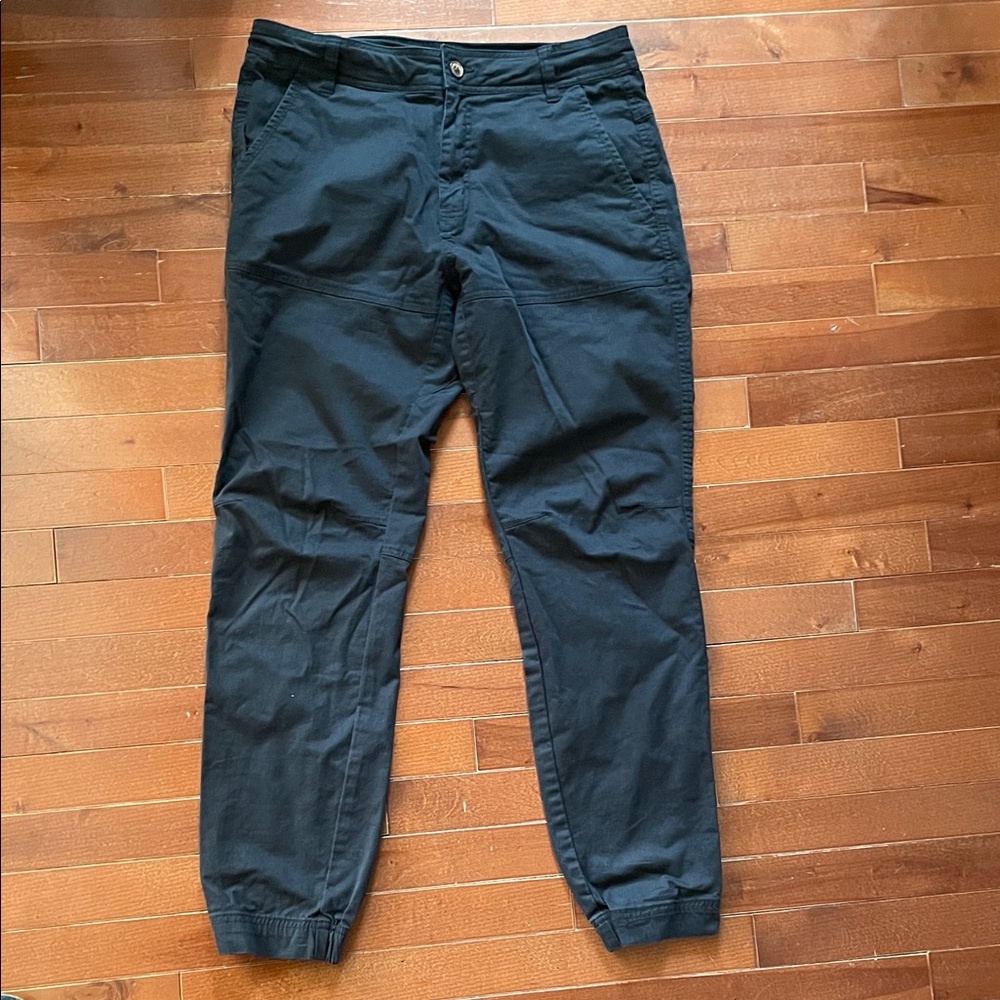 Men's Ten Tree Black Stretch Twill Everyday Jogger